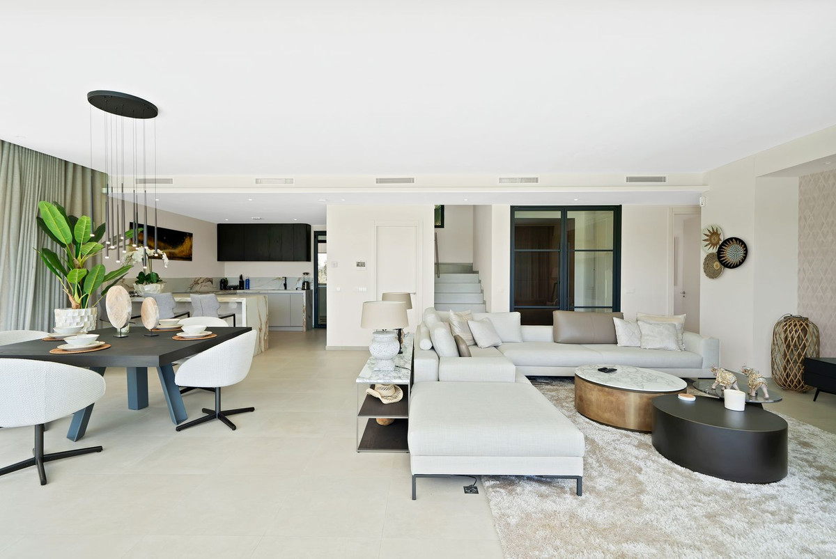 4 Bed Townhouse for sale in La Cala Golf Costa Del Sol, Málaga, Spain