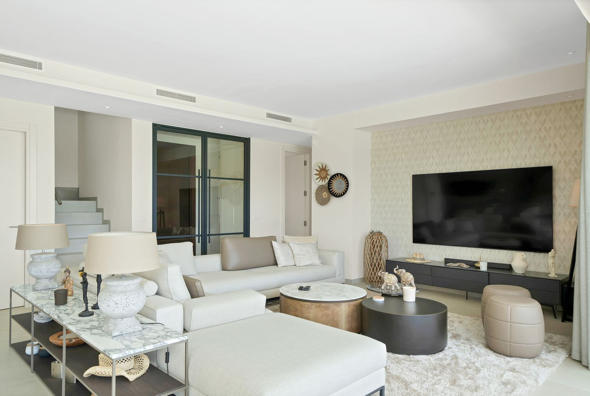 4 Bed Townhouse for sale in La Cala Golf Costa Del Sol, Málaga, Spain