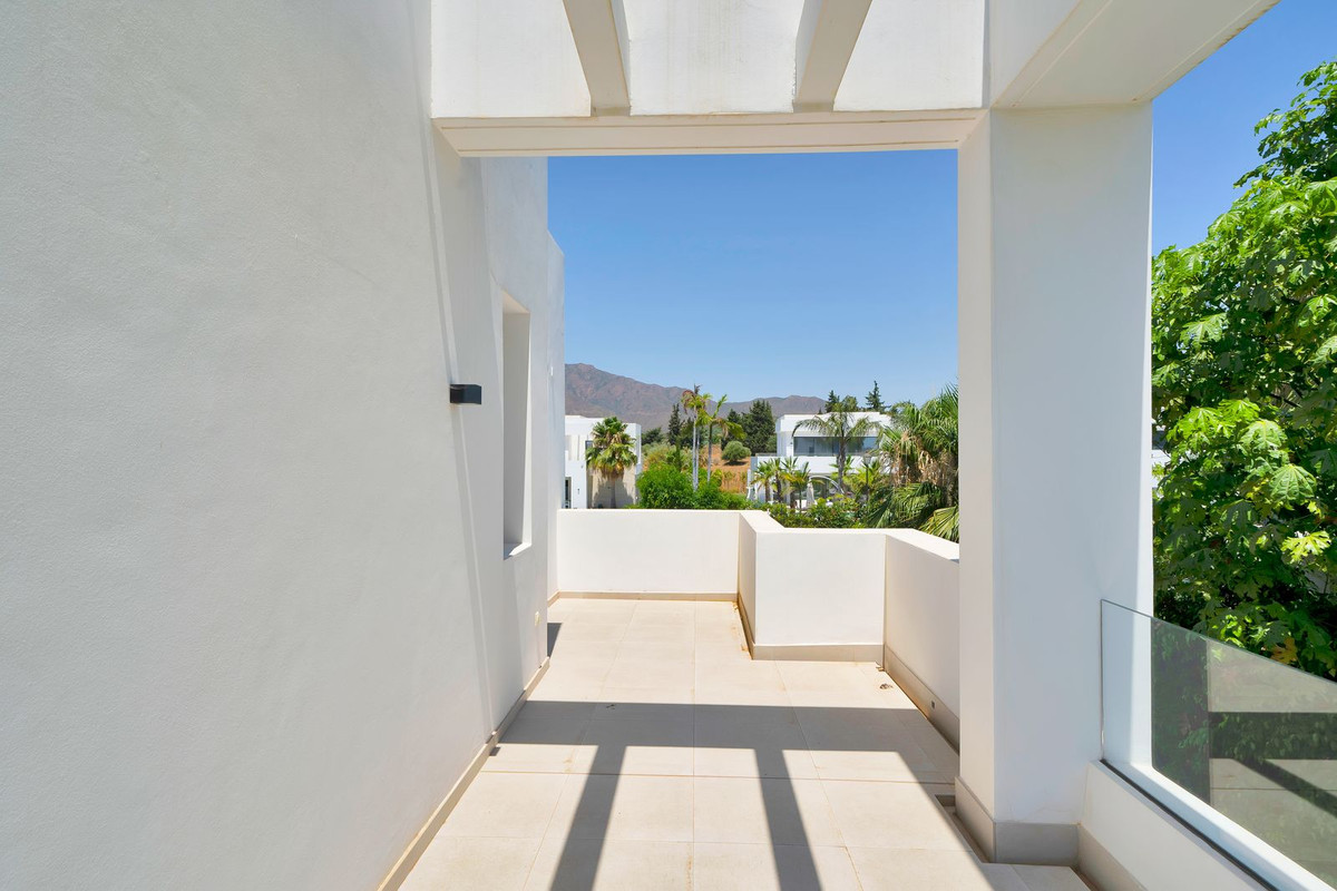 4 Bed Townhouse for sale in La Cala Golf Costa Del Sol, Málaga, Spain