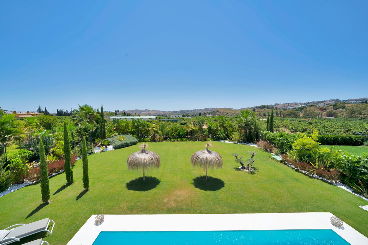 4 Bed Townhouse for sale in La Cala Golf Costa Del Sol, Málaga, Spain