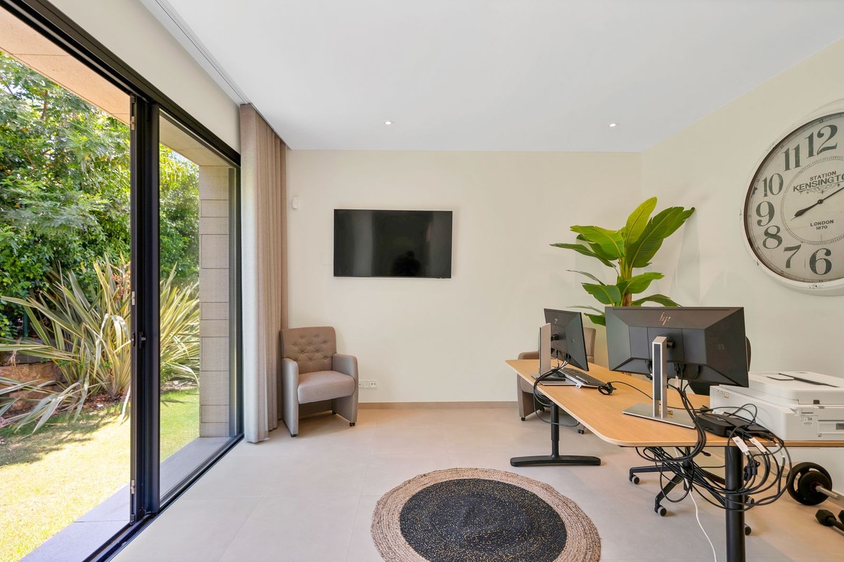4 Bed Townhouse for sale in La Cala Golf Costa Del Sol, Málaga, Spain