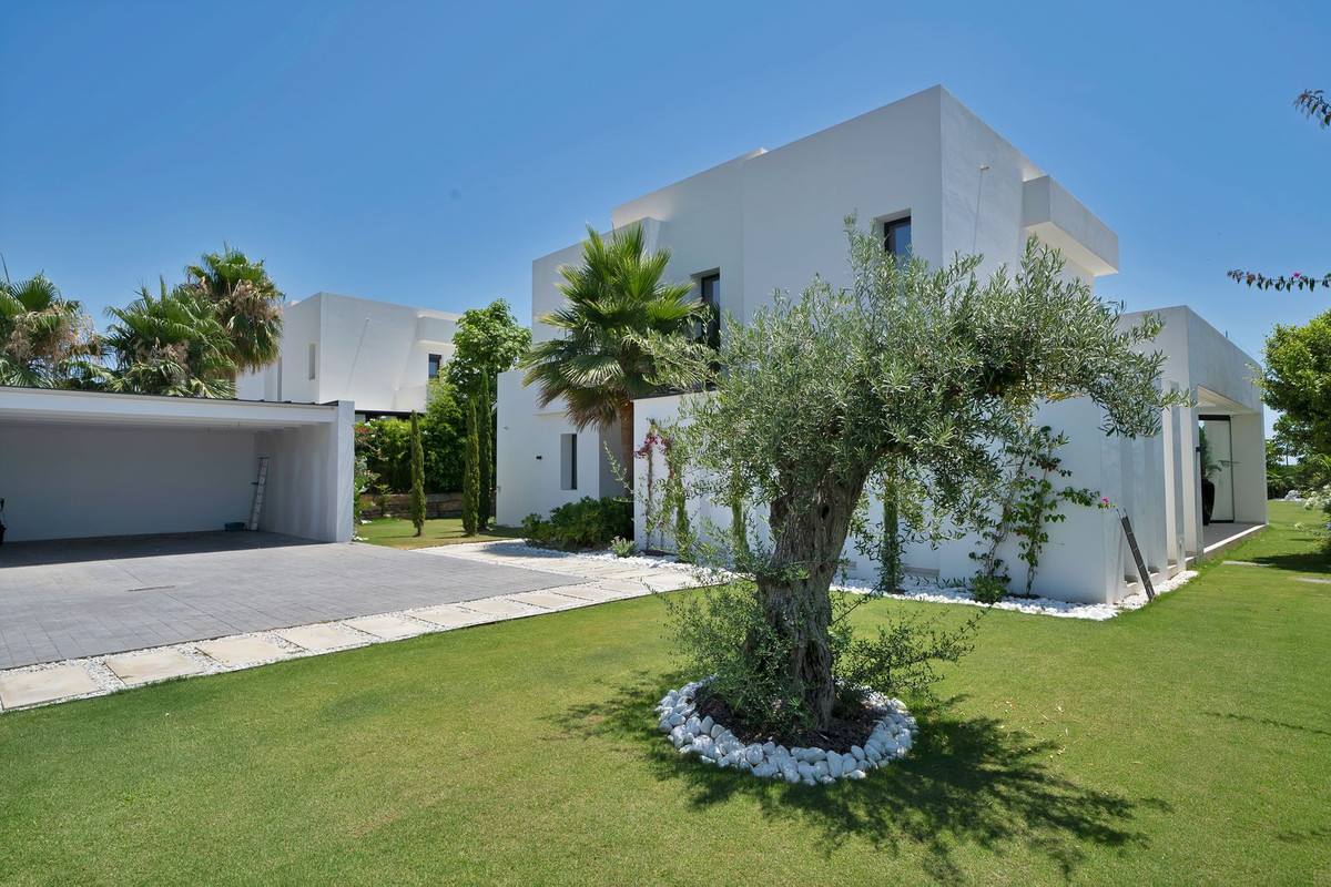 4 Bed Townhouse for sale in La Cala Golf Costa Del Sol, Málaga, Spain