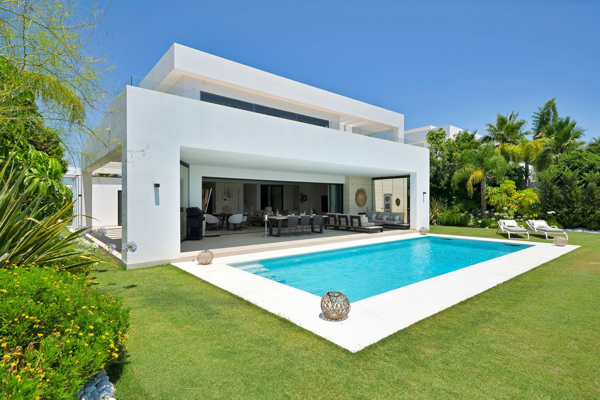 4 Bed Townhouse for sale in La Cala Golf Costa Del Sol, Málaga, Spain
