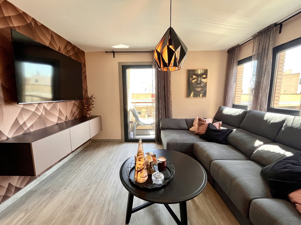 4 Bed Apartment for sale in Almoradi Costa Blanca, Alicante, Spain