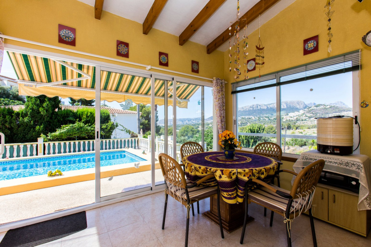 Se vende Villa - Chalet de 4 dormitorios en Costa Blanca, Alicante, España