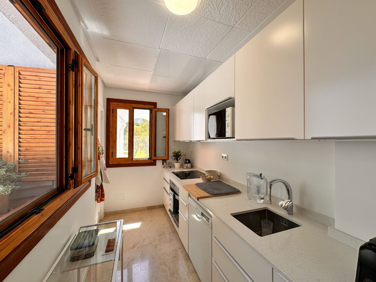 Se vende Apartamento Planta Media de 1 dormitorios en Costa Del Sol, Málaga, España