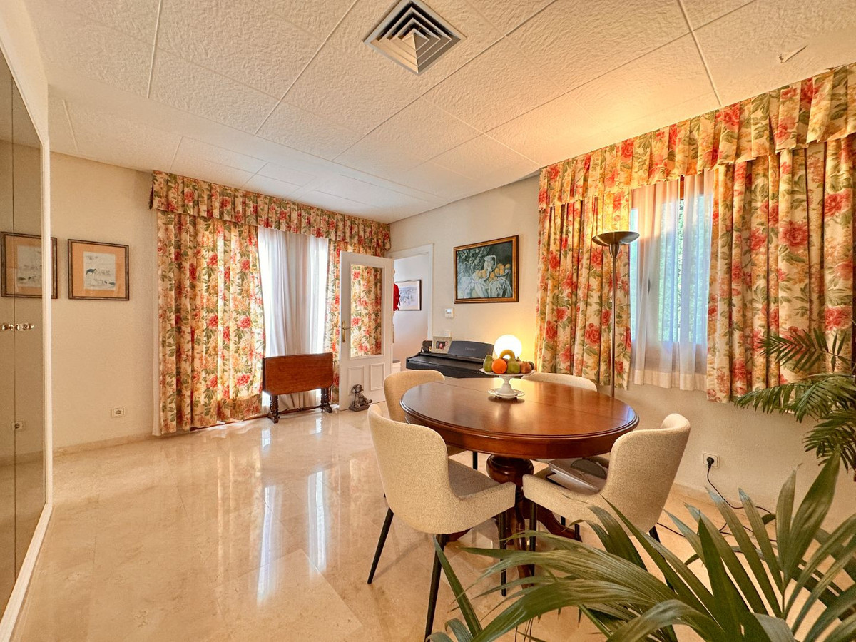 Se vende Apartamento Planta Media de 1 dormitorios en Costa Del Sol, Málaga, España