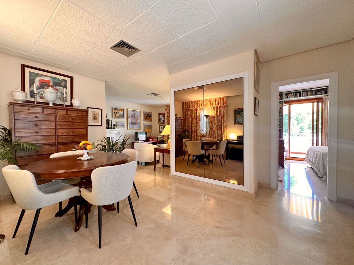 Se vende Apartamento Planta Media de 1 dormitorios en Costa Del Sol, Málaga, España