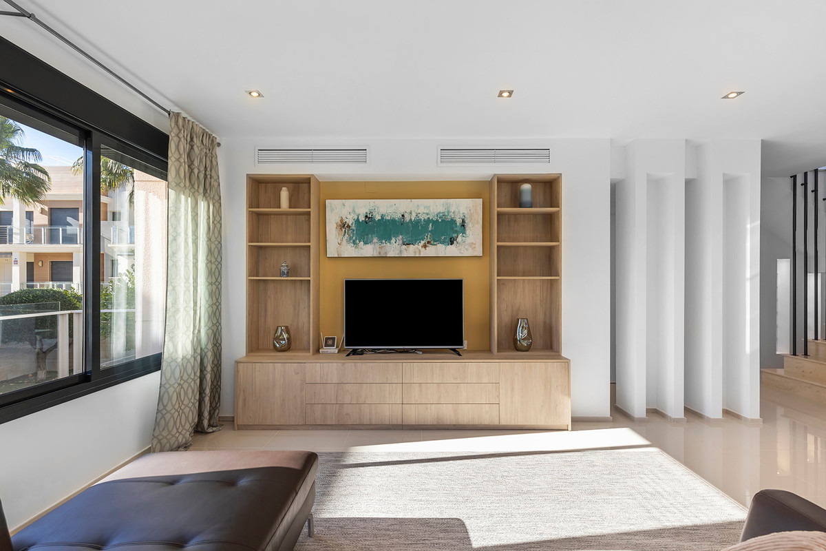 5 Bed Townhouse for sale in La Zenia Costa Blanca, Alicante, Spain