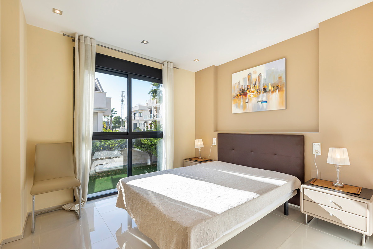 5 Bed Townhouse for sale in La Zenia Costa Blanca, Alicante, Spain