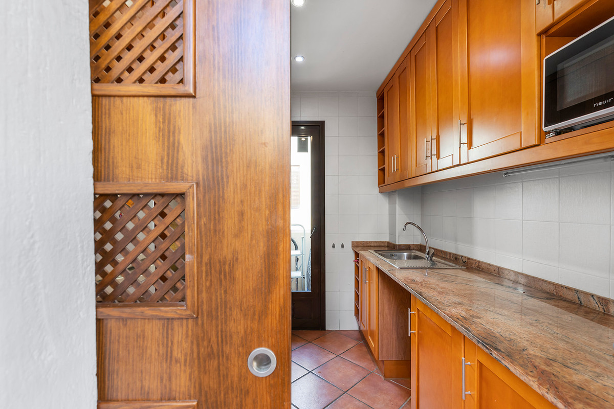 2 Bed Apartment for sale in Los Altos Costa Blanca, Alicante, Spain