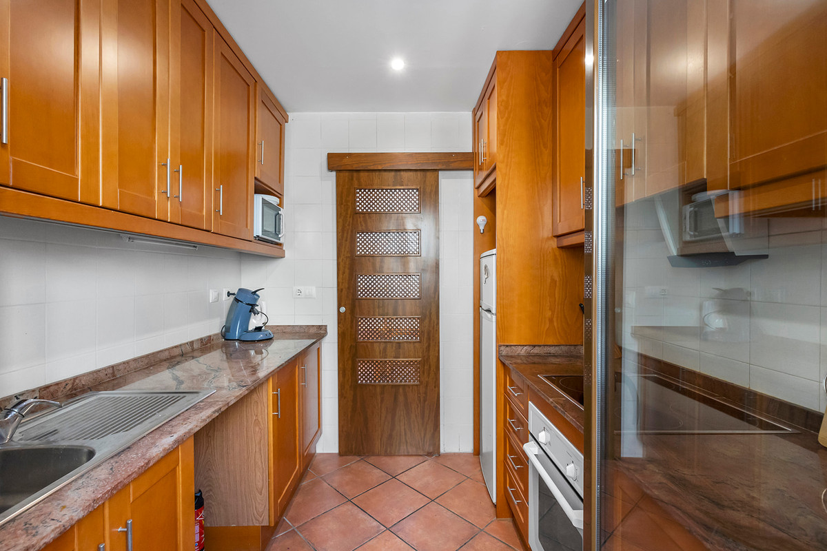 2 Bed Apartment for sale in Los Altos Costa Blanca, Alicante, Spain