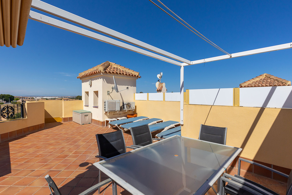 2 Bed Apartment for sale in Los Altos Costa Blanca, Alicante, Spain