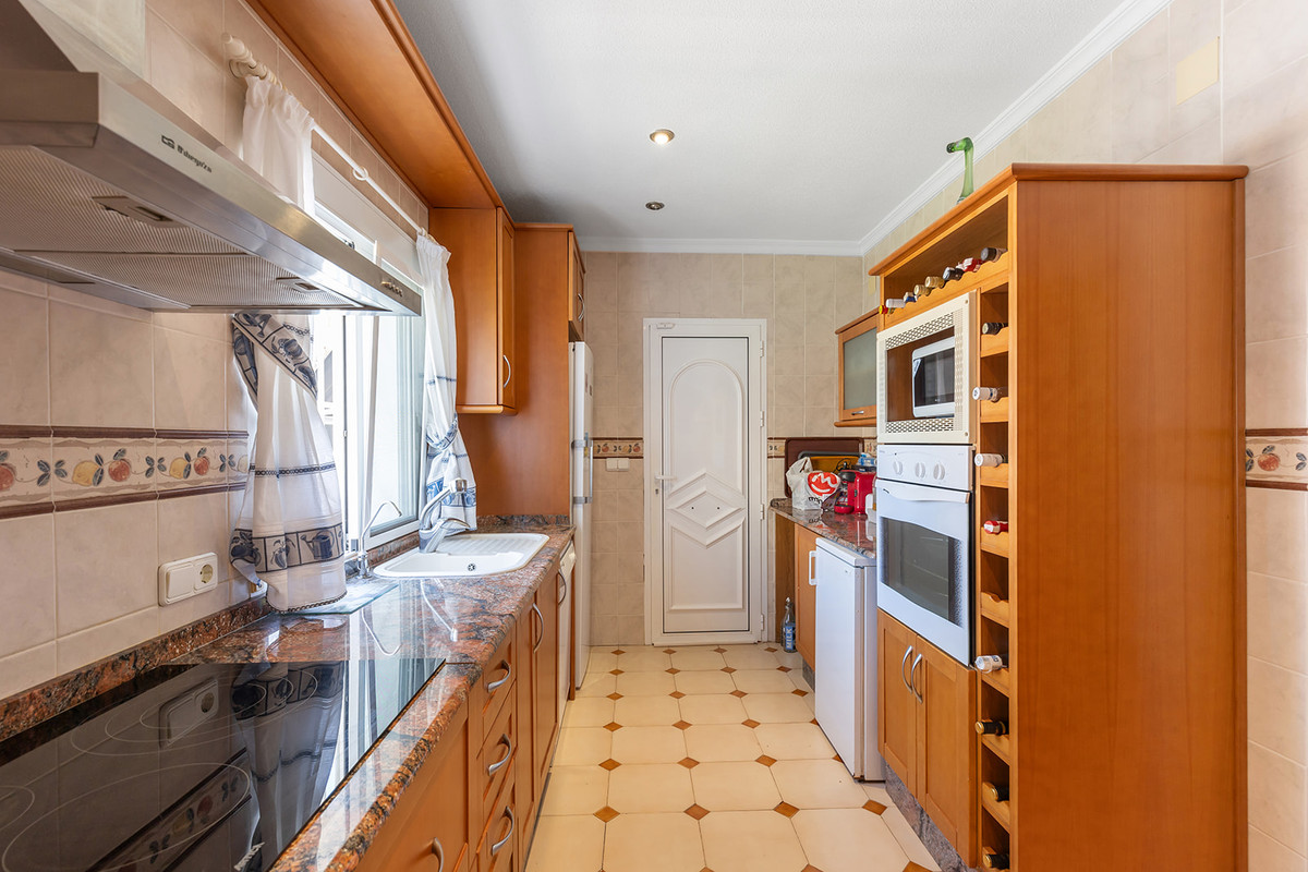 4 Bed Townhouse for sale in Rocio Del Mar Costa Blanca, Alicante, Spain