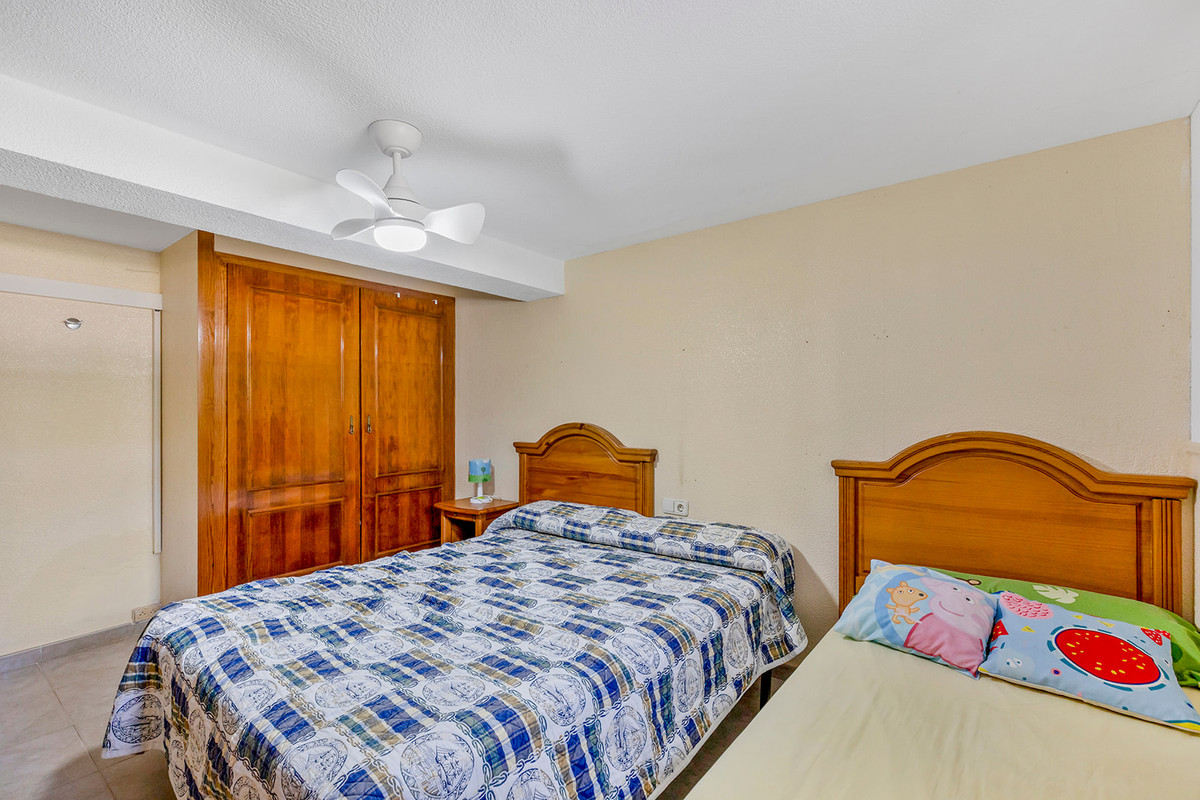 4 Bed Townhouse for sale in Rocio Del Mar Costa Blanca, Alicante, Spain