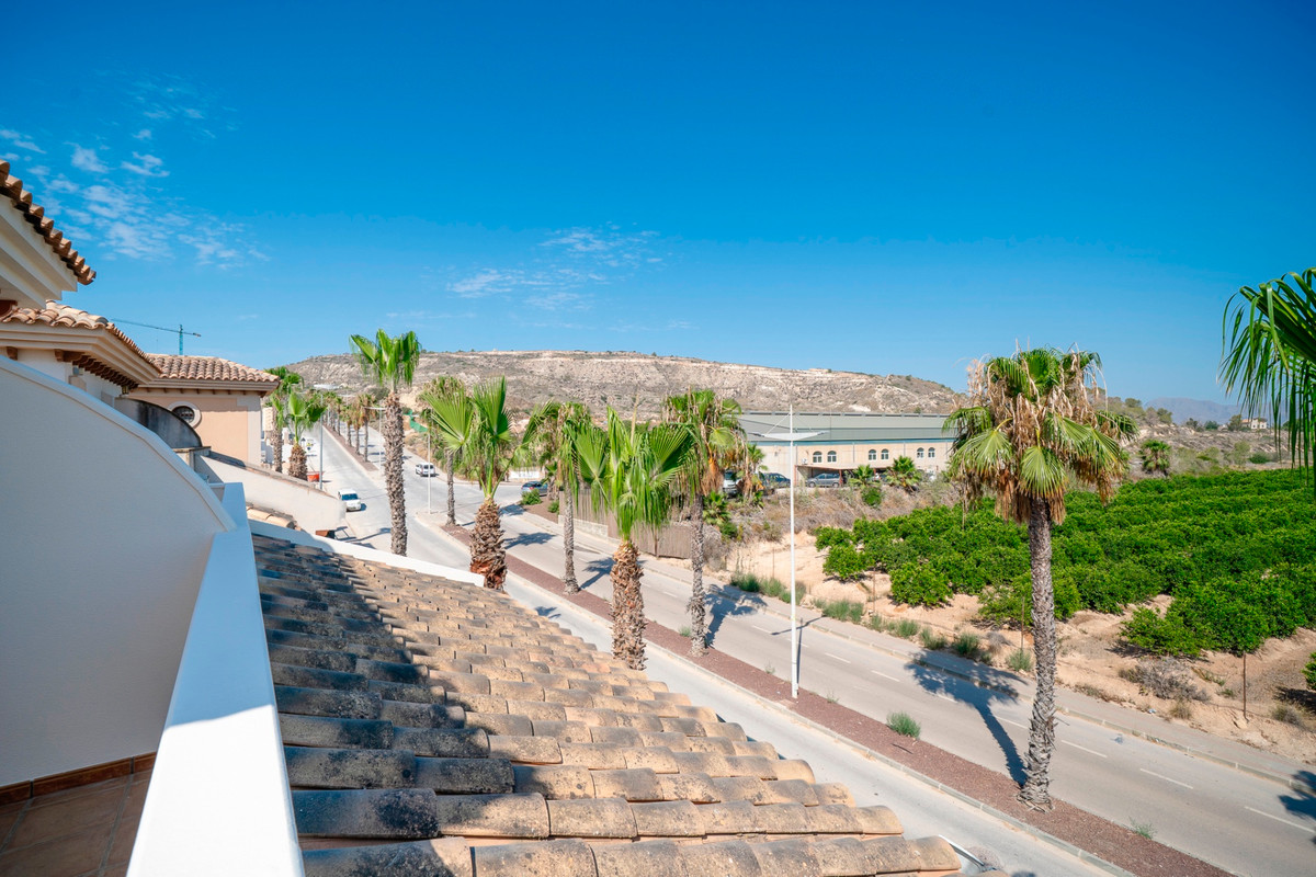 3 Bed Townhouse for sale in Algorfa Costa Blanca, Alicante, Spain