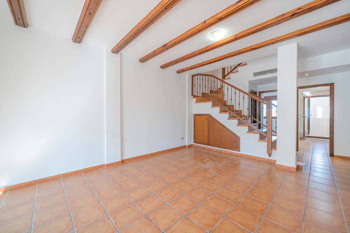 3 Bed Townhouse for sale in Algorfa Costa Blanca, Alicante, Spain