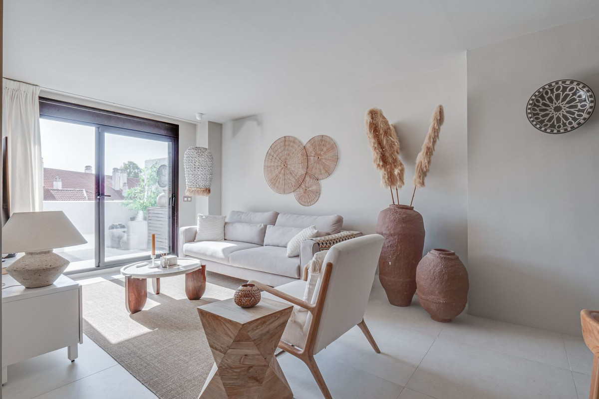 Se vende Apartamento Planta Media de 2 dormitorios en Costa Del Sol, Málaga, España