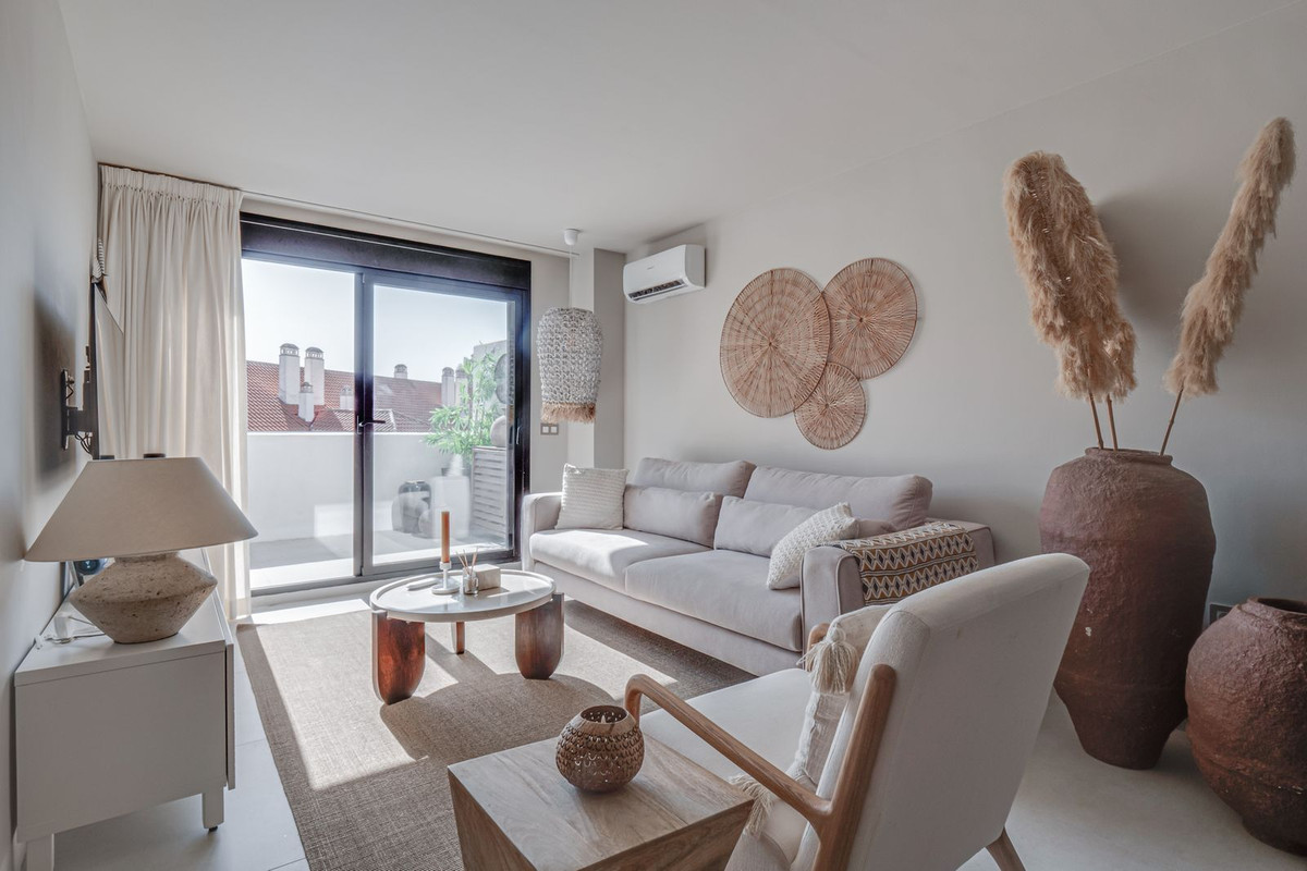 Se vende Apartamento Planta Media de 2 dormitorios en Costa Del Sol, Málaga, España
