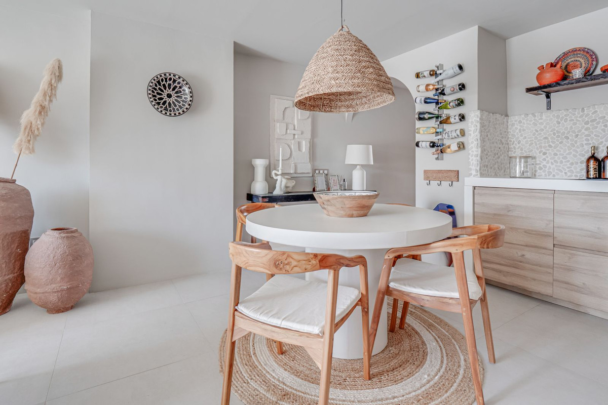 Se vende Apartamento Planta Media de 2 dormitorios en Costa Del Sol, Málaga, España