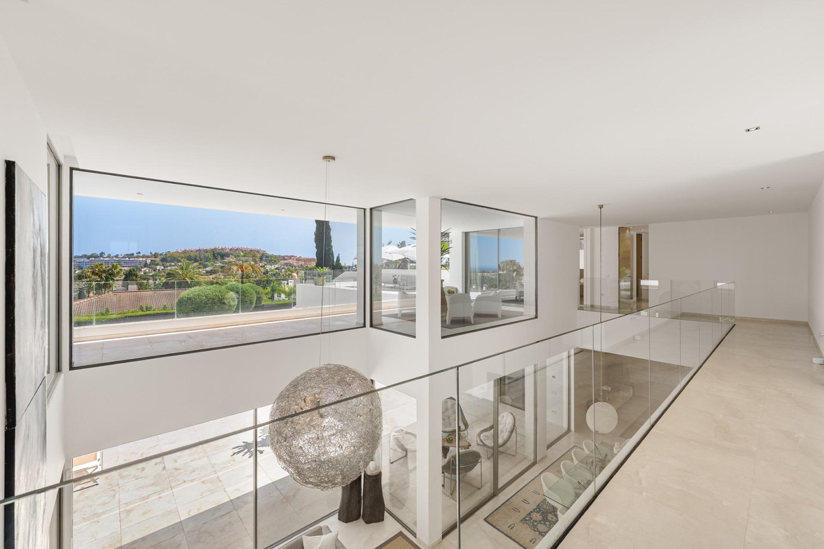 Se vende Villa - Chalet de 7 dormitorios en Costa Del Sol, Málaga, España