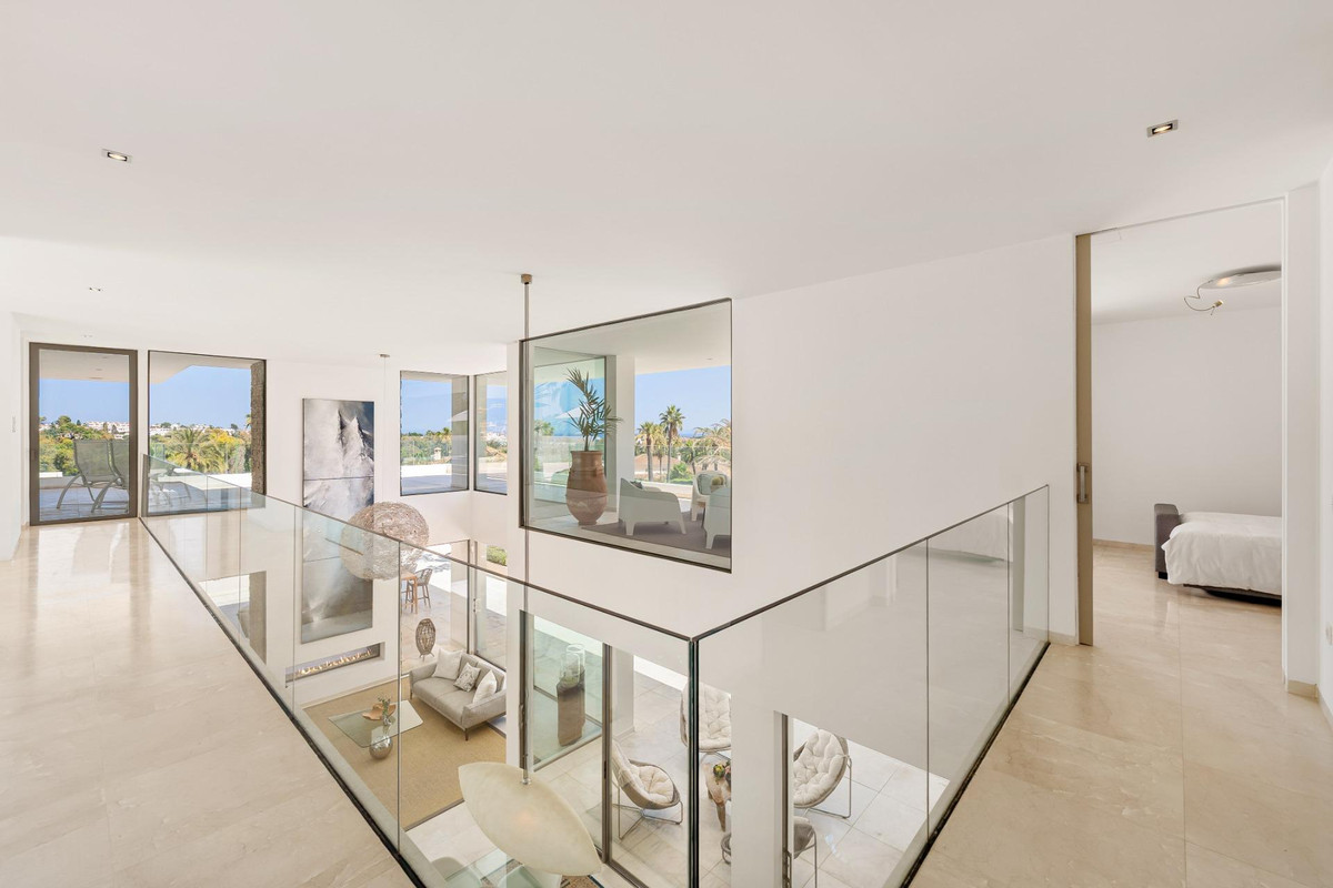 Se vende Villa - Chalet de 7 dormitorios en Costa Del Sol, Málaga, España