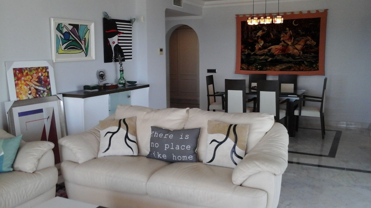 3 Bed Apartment for sale in Puerto Banús Costa Del Sol, Málaga, Spain