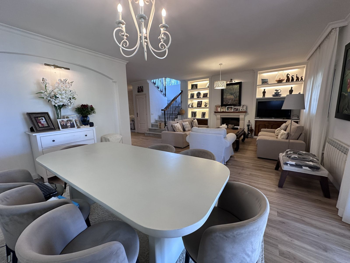 3 Bed Townhouse for sale in Bel Air Costa Del Sol, Málaga, Spain