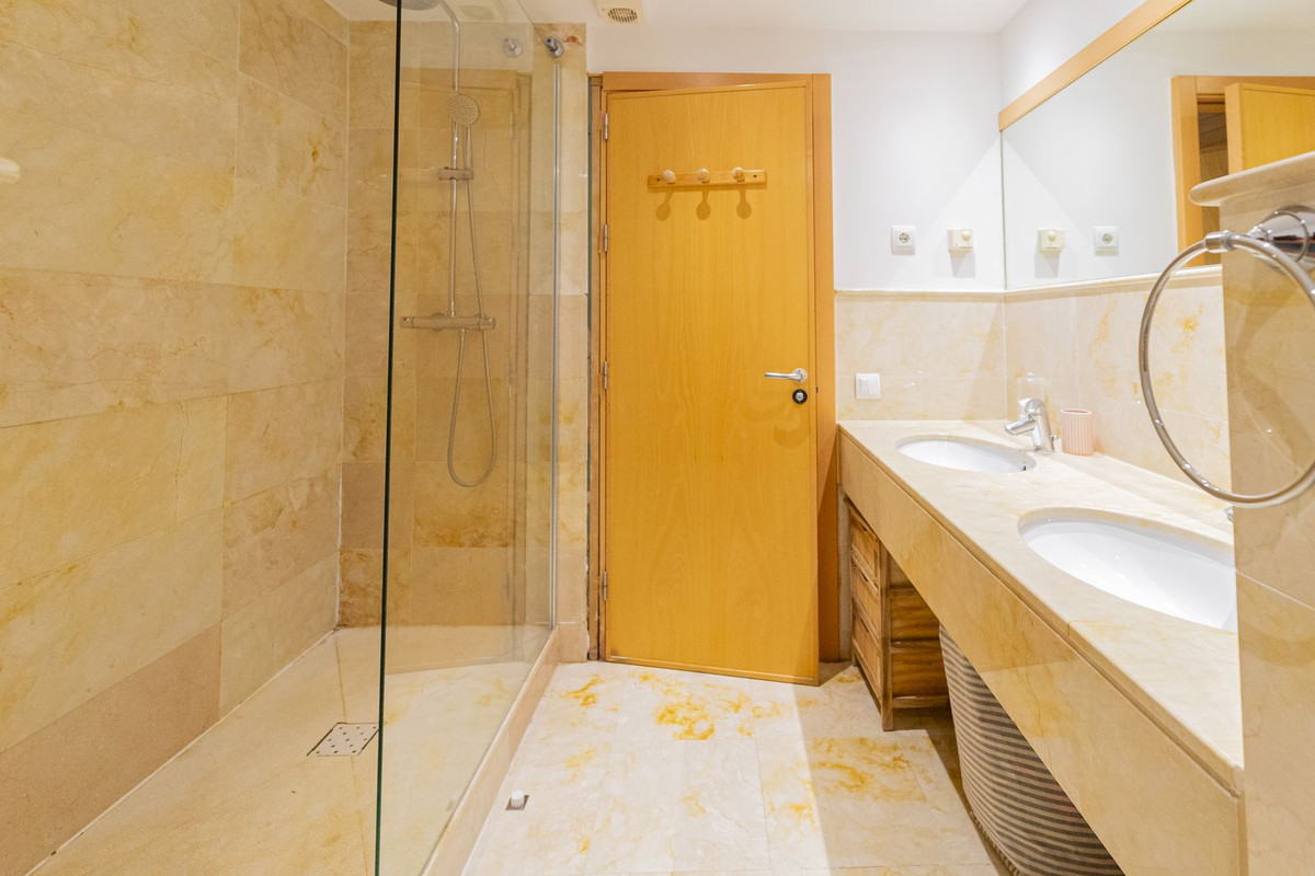 Se vende Dúplex de 2 dormitorios en Costa Del Sol, Málaga, España