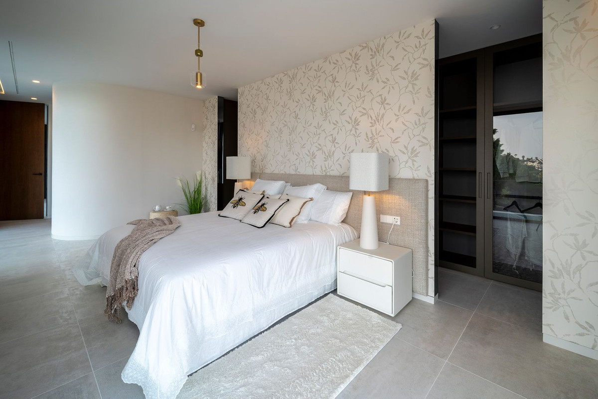 Se vende Villa - Chalet de 6 dormitorios en Costa Del Sol, Málaga, España