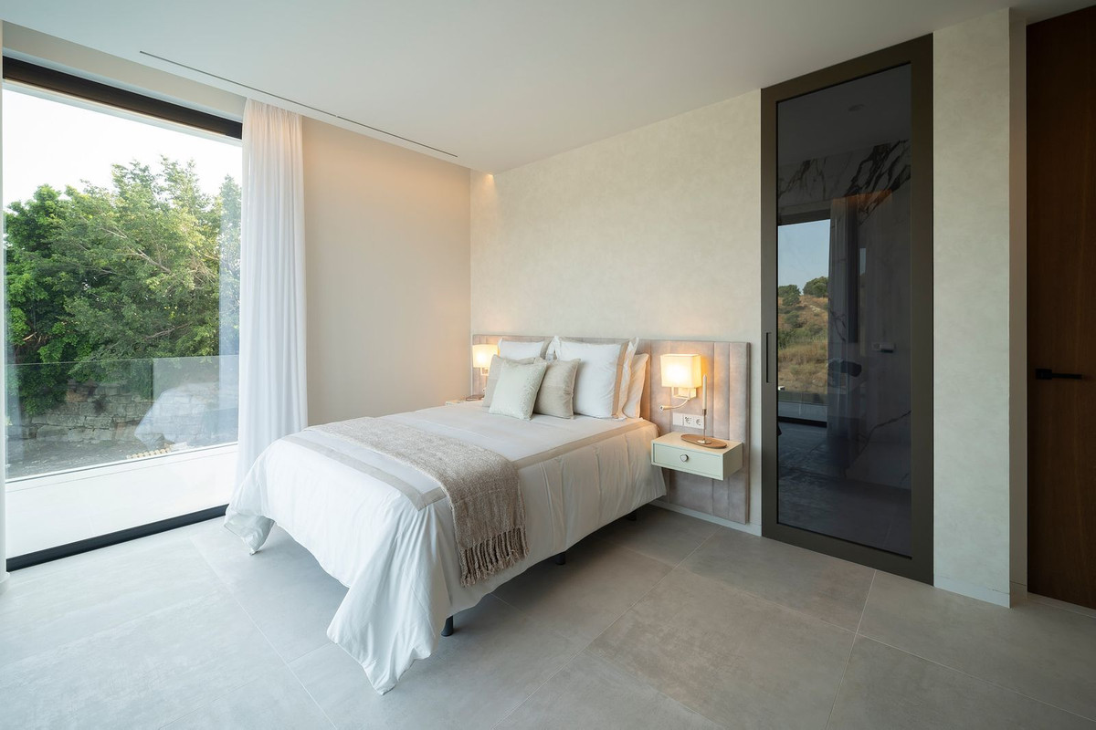 Se vende Villa - Chalet de 6 dormitorios en Costa Del Sol, Málaga, España