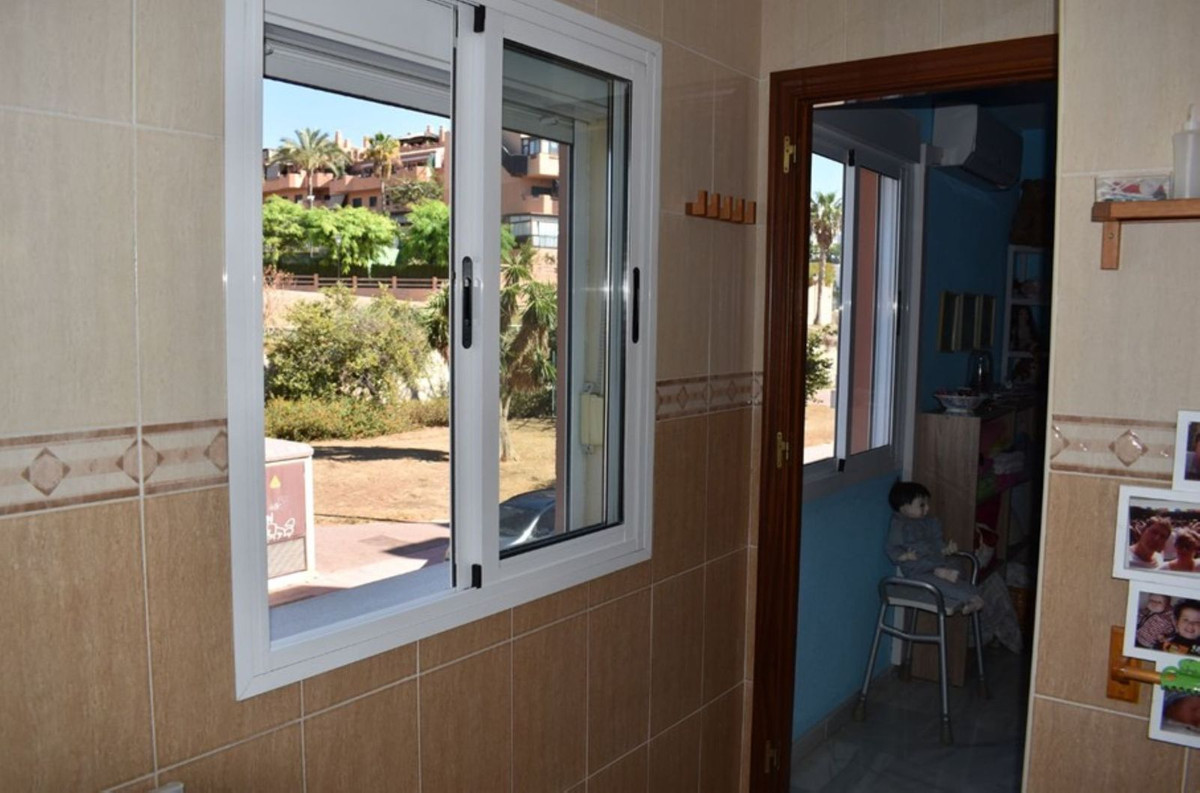 3 Bed Apartment for sale in Torre Del Mar Costa Del Sol East, Málaga, Spain