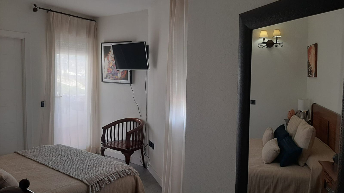 Se vende Apartamento Planta Media de 3 dormitorios en Costa Del Sol, Málaga, España