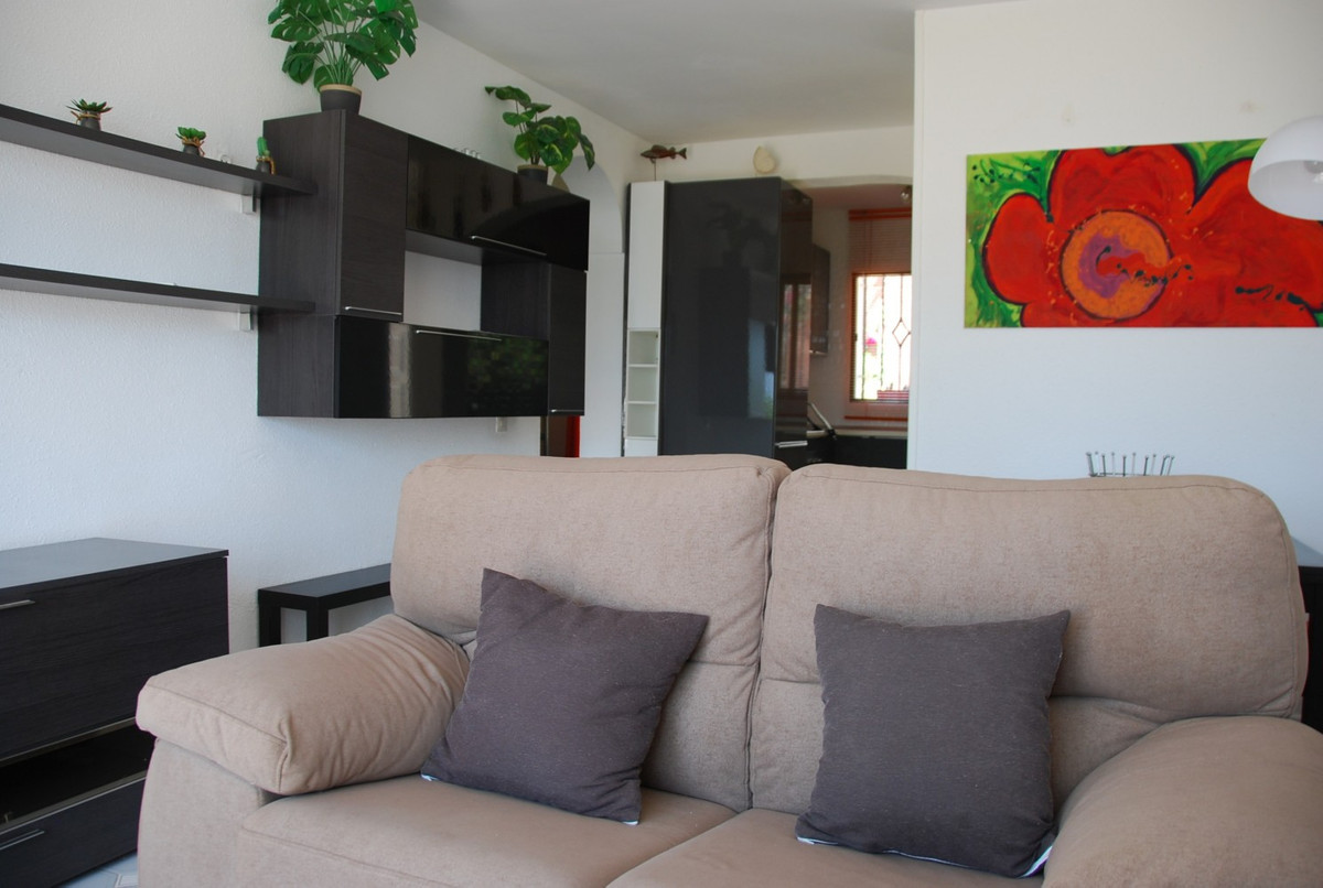 Se vende Pareada de 2 dormitorios en Costa Del Sol East, Málaga, España