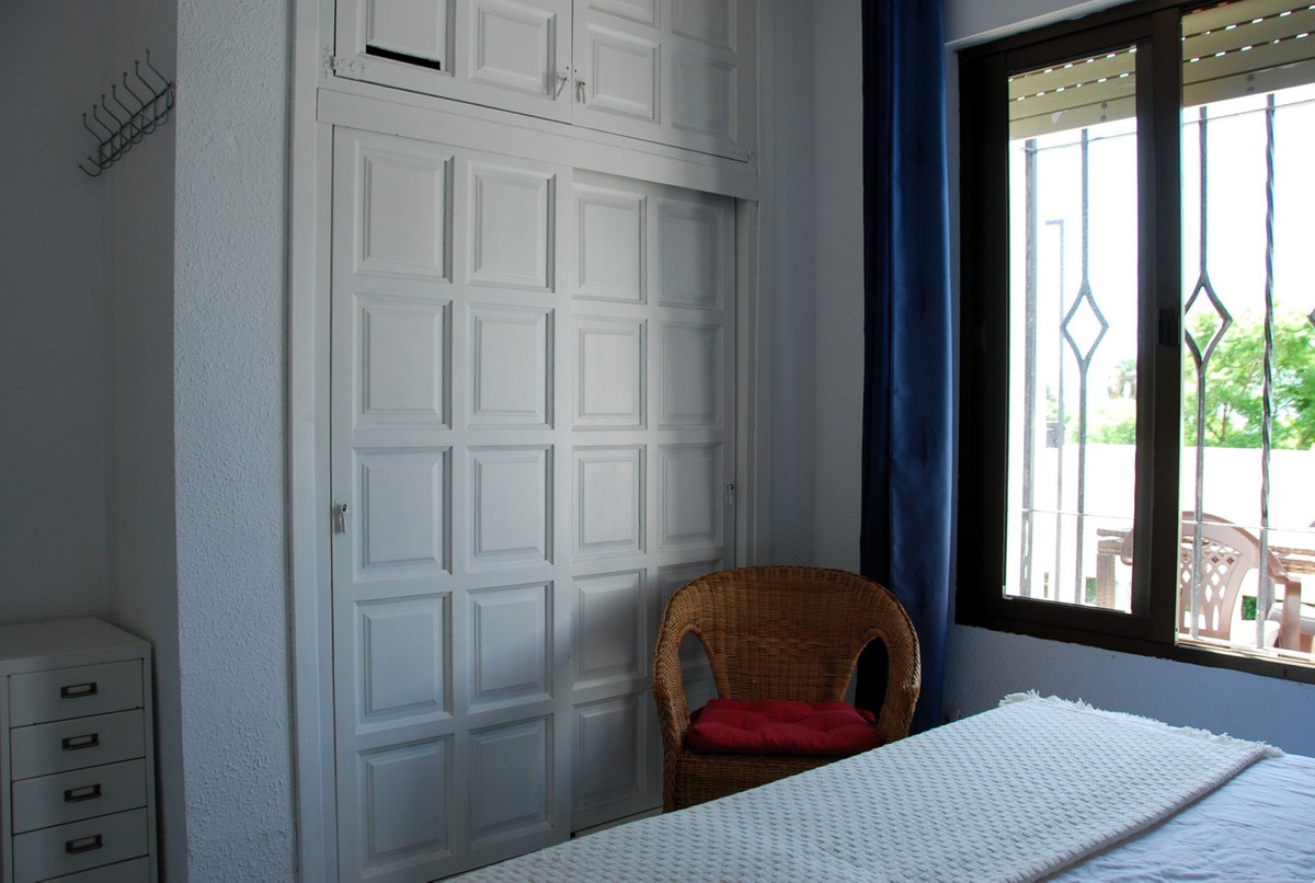 Se vende Pareada de 2 dormitorios en Costa Del Sol East, Málaga, España
