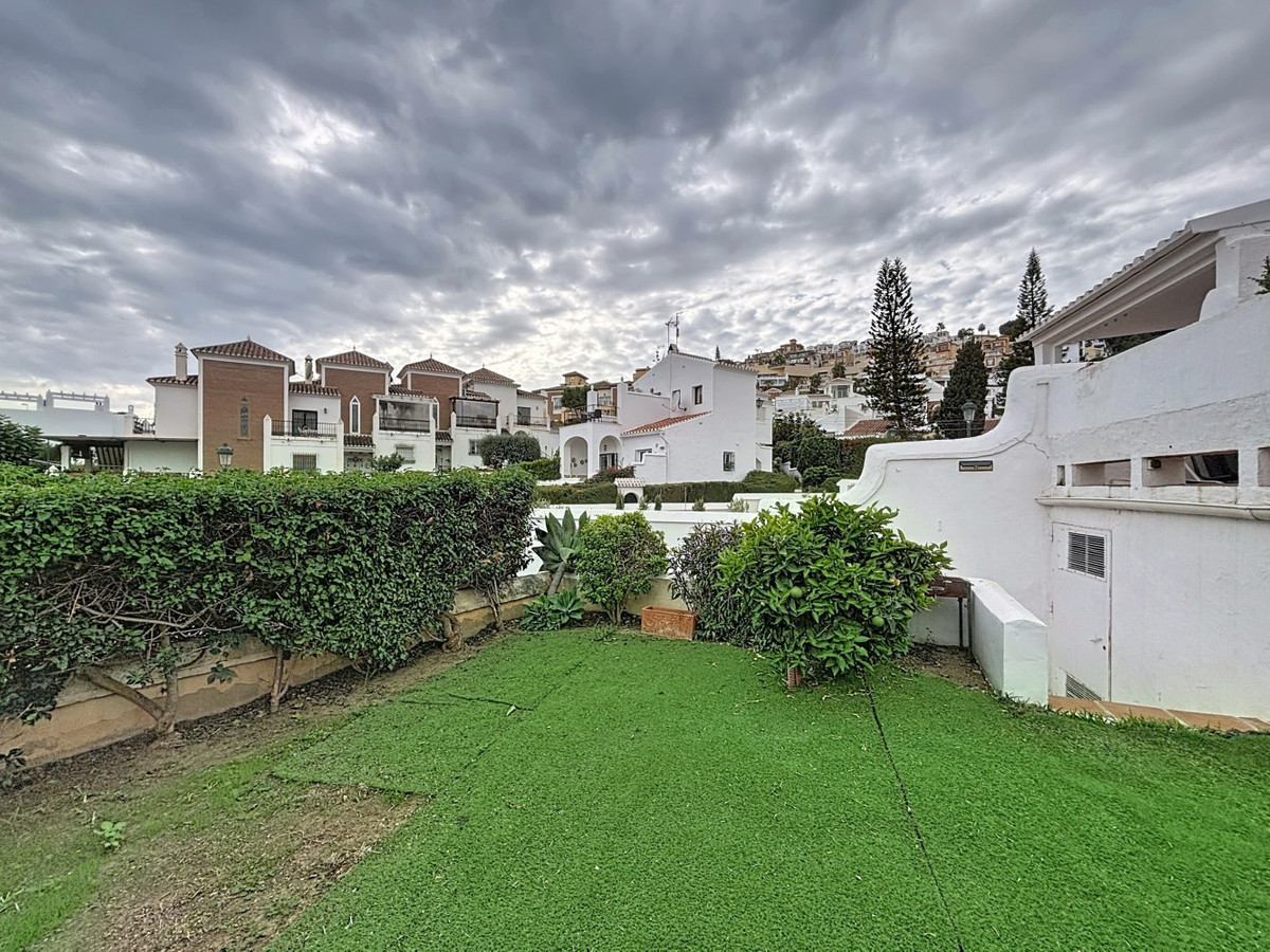 Se vende Pareada de 2 dormitorios en Costa Del Sol East, Málaga, España