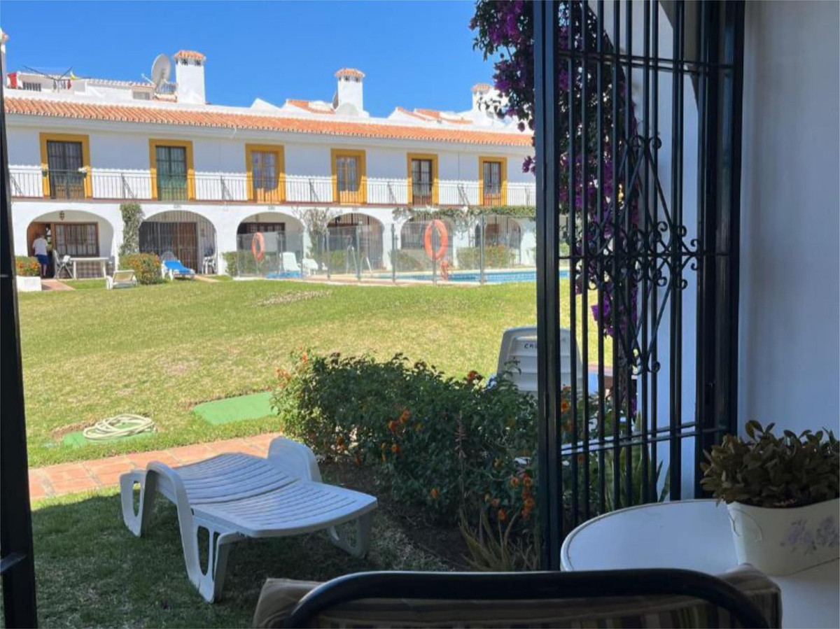 Se vende Adosada de 4 dormitorios en Costa Del Sol, Málaga, España