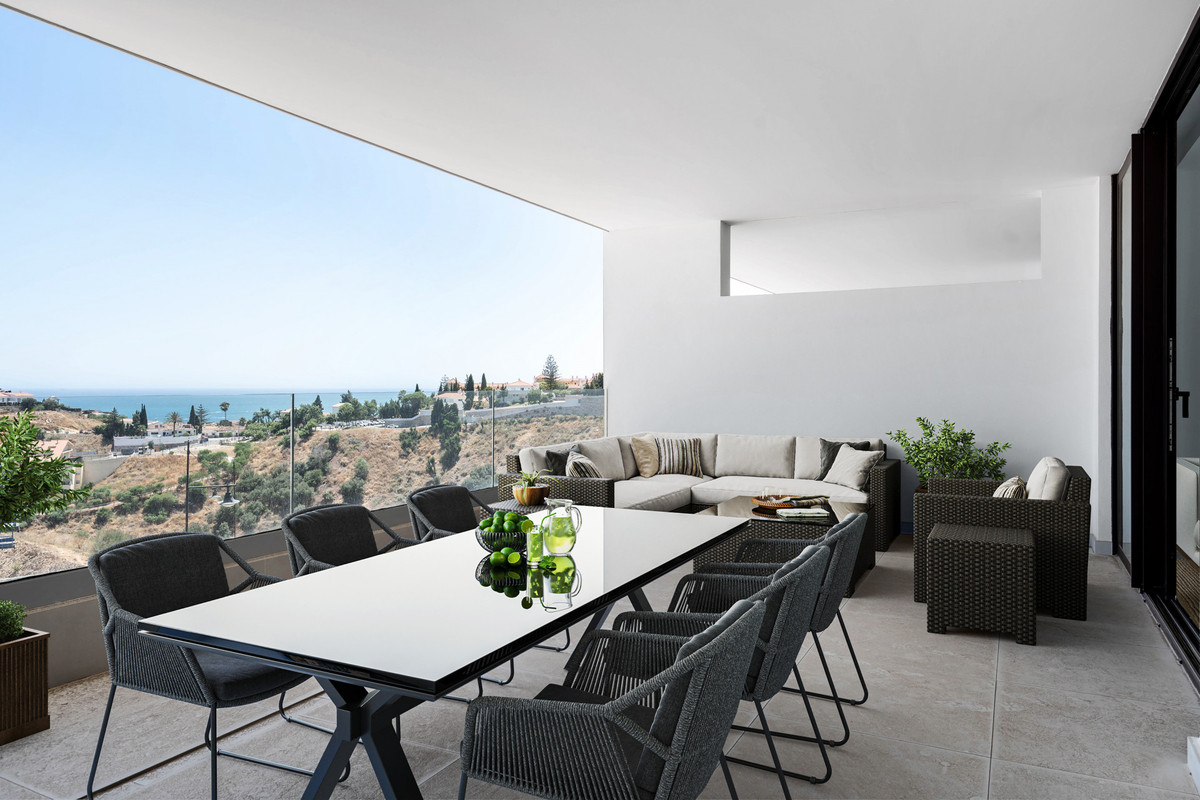 2 Bed Apartment for sale in Fuengirola Costa Del Sol, Málaga, Spain