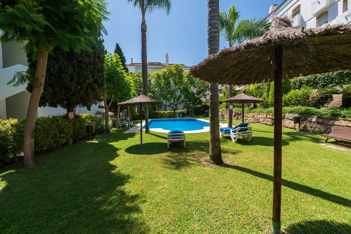 Se vende Apartamento Planta Baja de 3 dormitorios en Costa Del Sol, Málaga, España