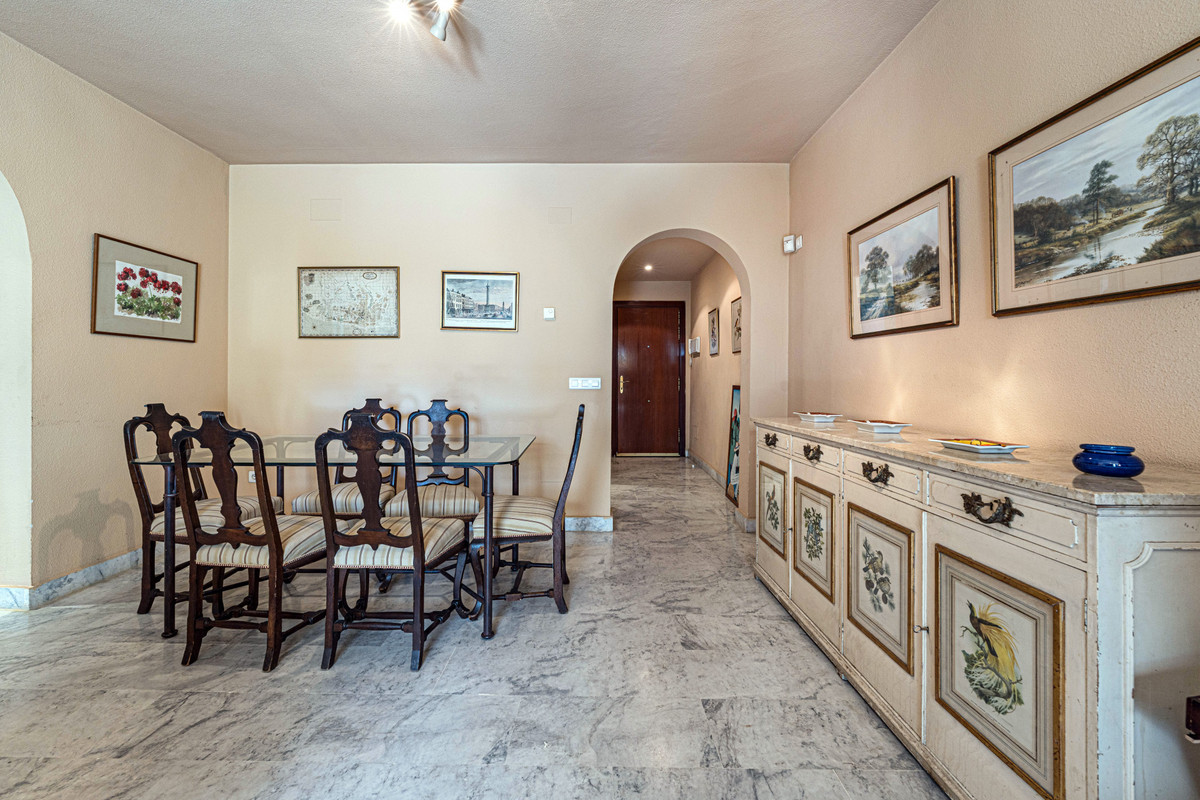 Se vende Apartamento Planta Baja de 3 dormitorios en Costa Del Sol, Málaga, España