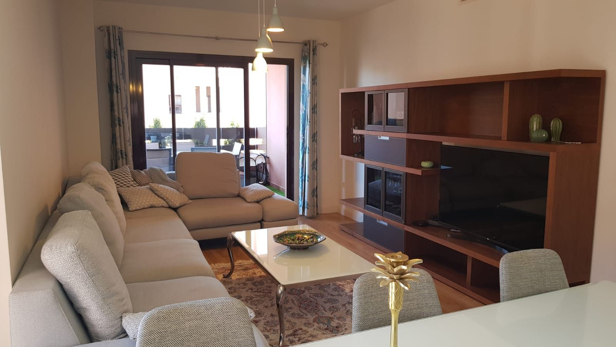 4 Bed Apartment for sale in Benalmadena Costa Del Sol, Málaga, Spain