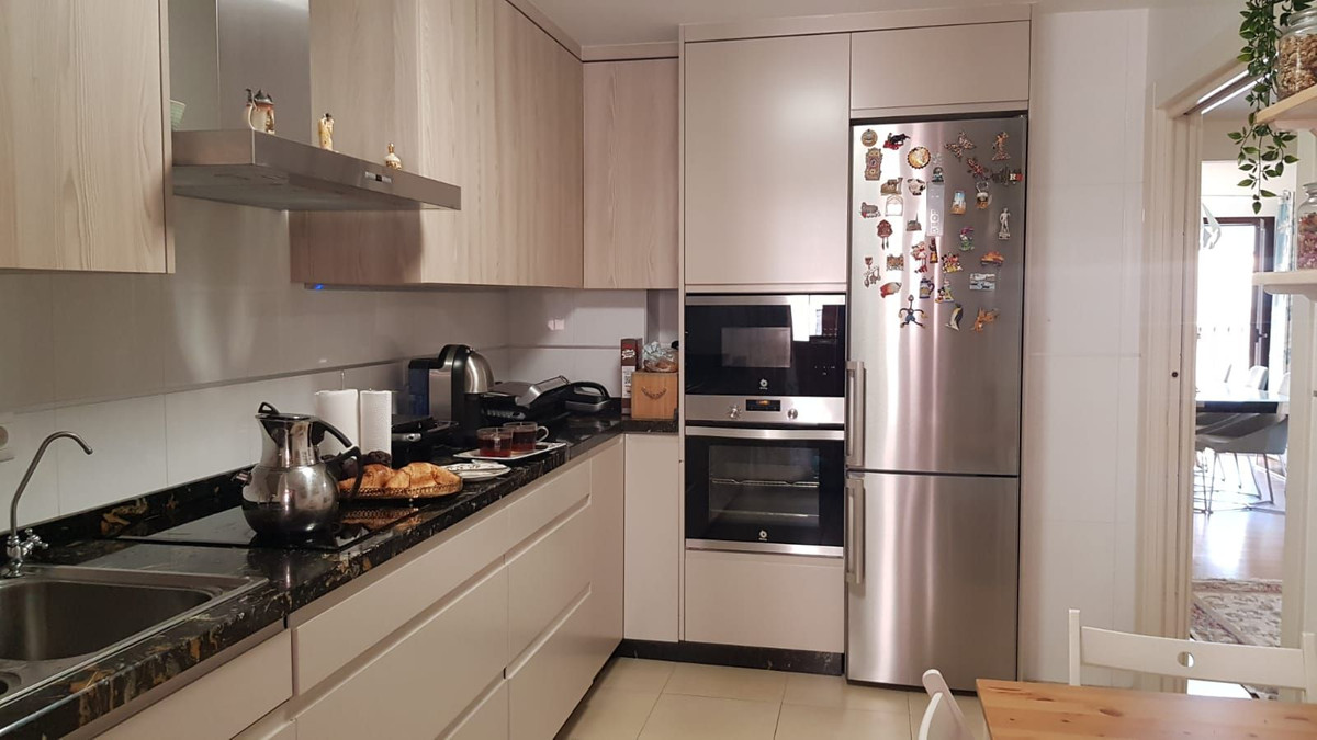 4 Bed Apartment for sale in Benalmadena Costa Del Sol, Málaga, Spain