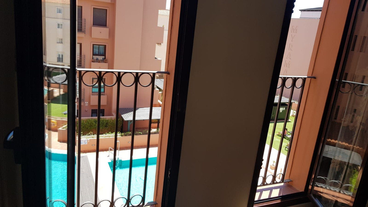 4 Bed Apartment for sale in Benalmadena Costa Del Sol, Málaga, Spain