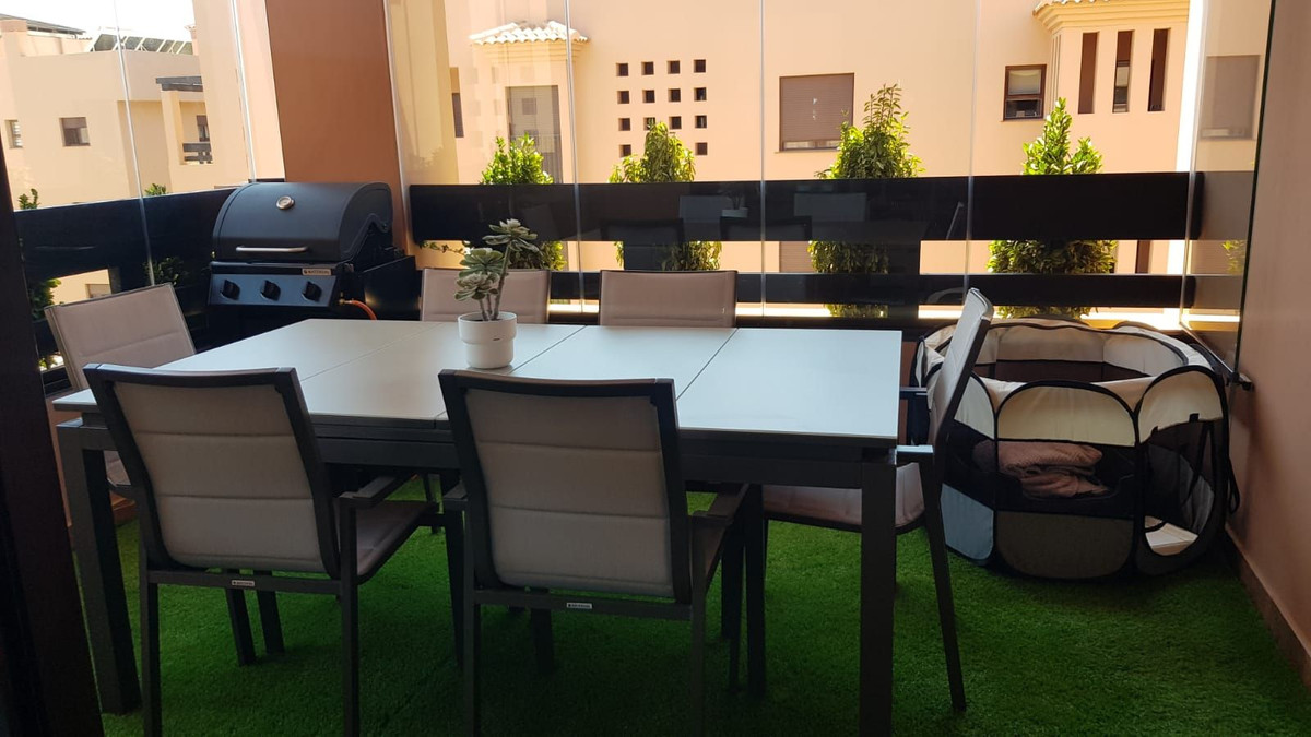 4 Bed Apartment for sale in Benalmadena Costa Del Sol, Málaga, Spain