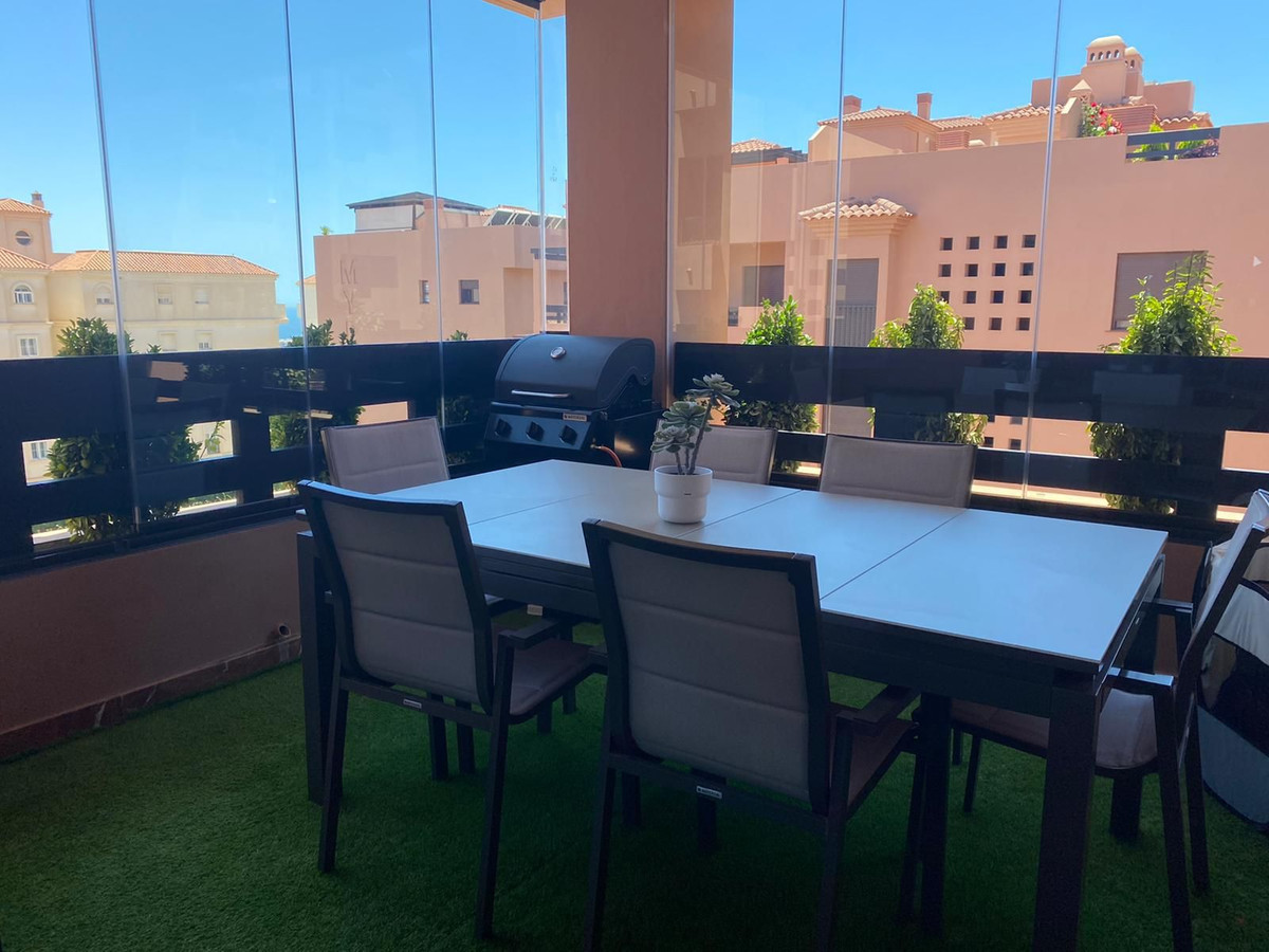 4 Bed Apartment for sale in Benalmadena Costa Del Sol, Málaga, Spain