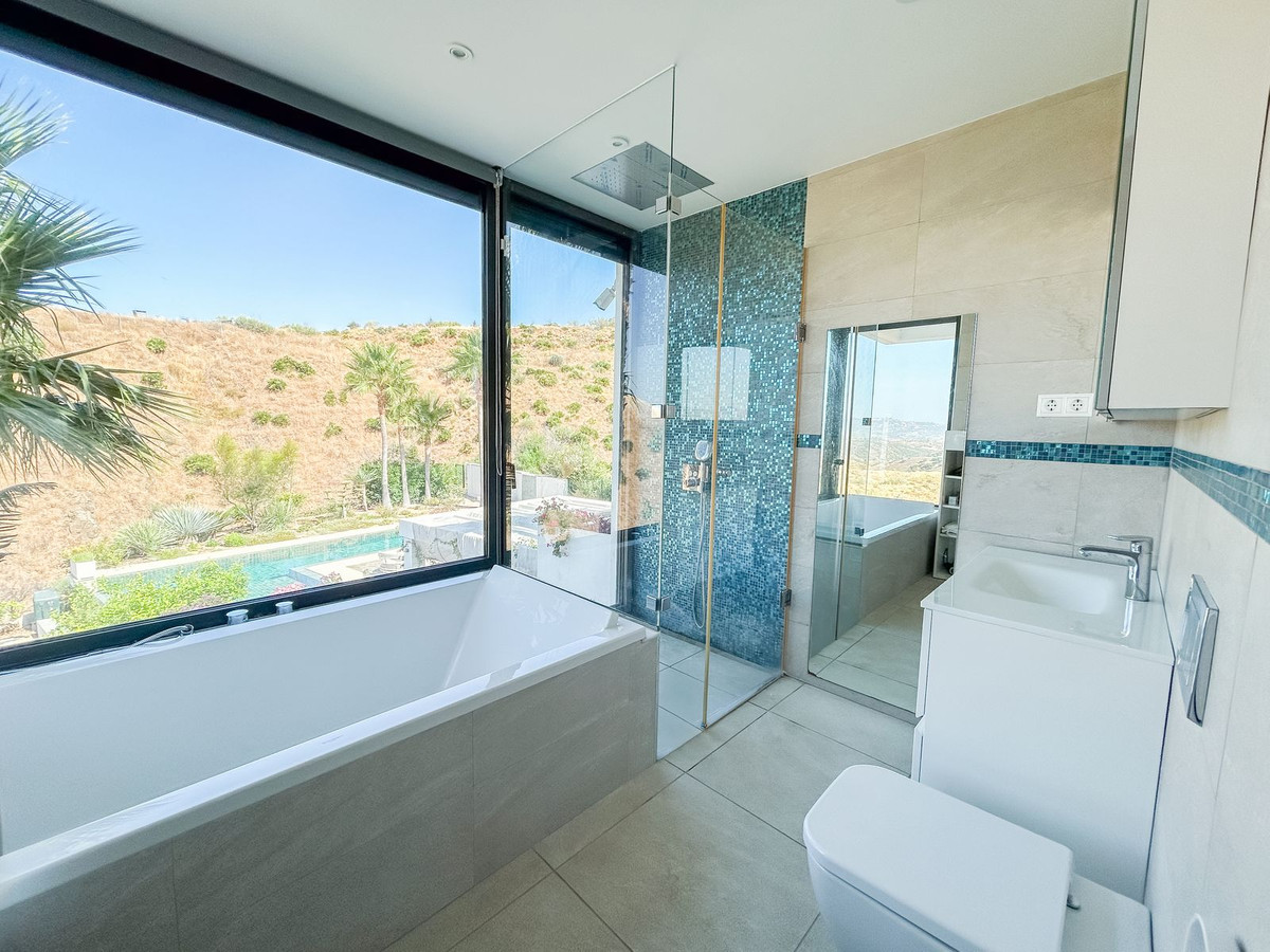 4 Bed Townhouse for sale in Mijas Costa Del Sol, Málaga, Spain