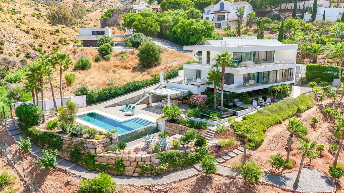 4 Bed Townhouse for sale in Mijas Costa Del Sol, Málaga, Spain