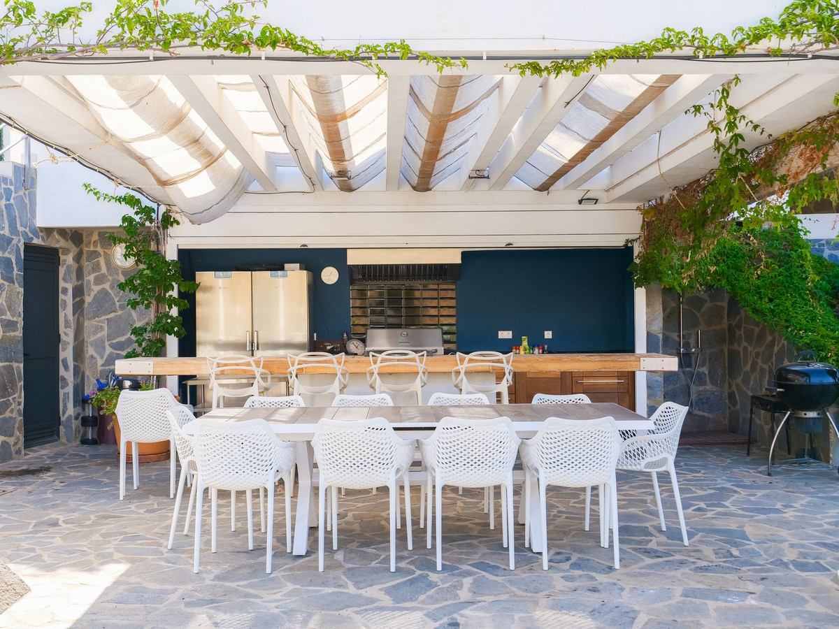 4 Bed Townhouse for sale in Mijas Costa Del Sol, Málaga, Spain