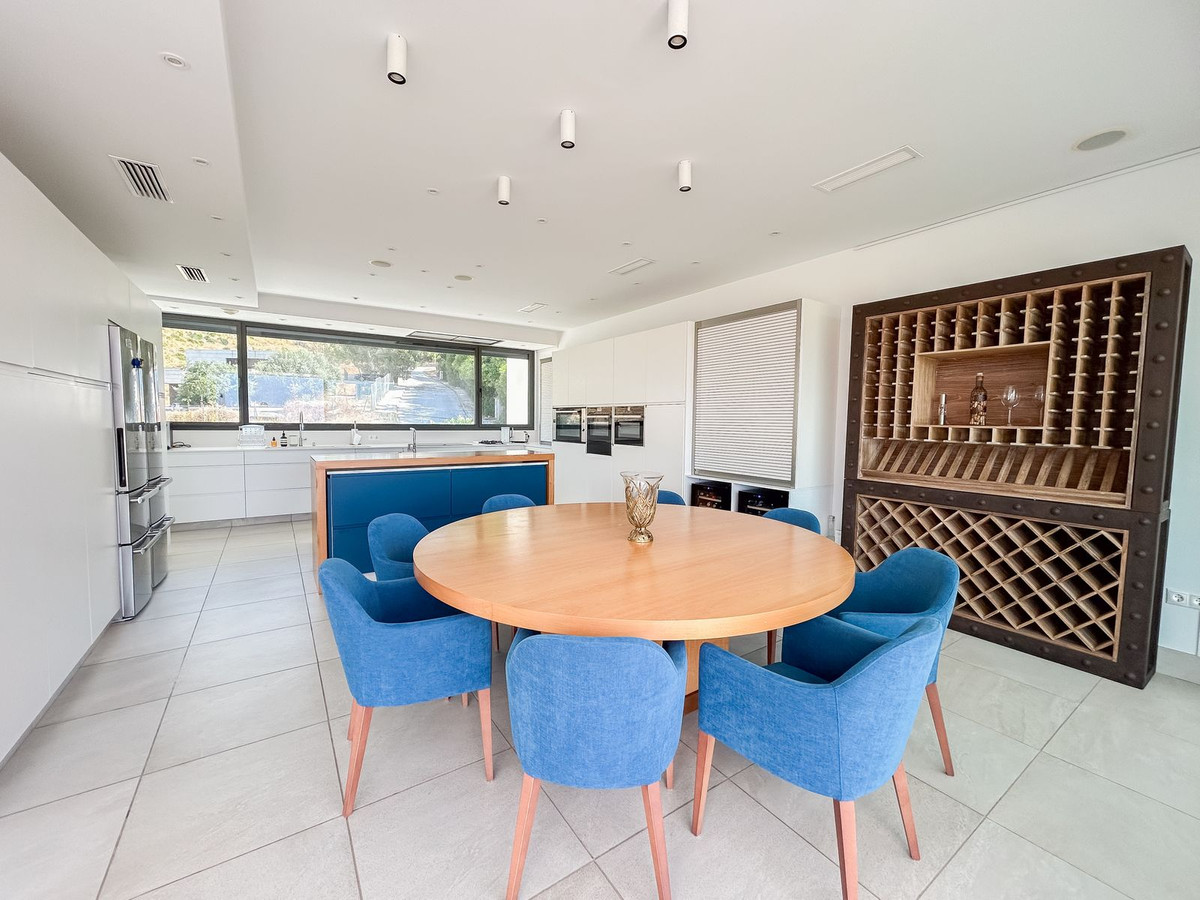 4 Bed Townhouse for sale in Mijas Costa Del Sol, Málaga, Spain