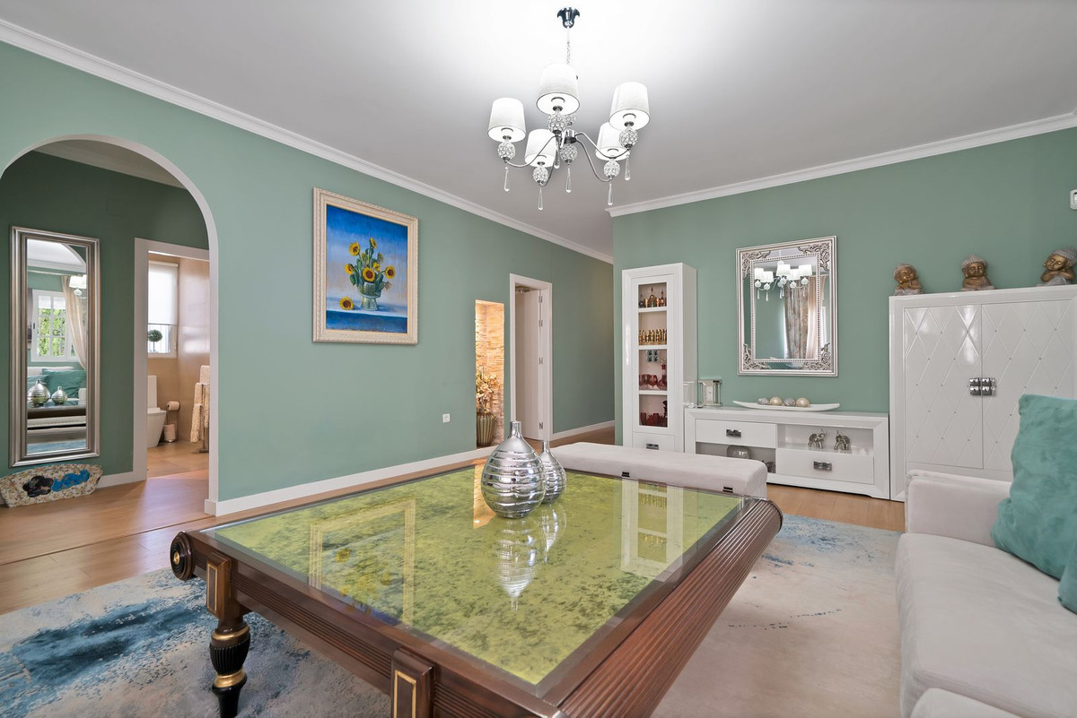 Se vende Villa - Chalet de 3 dormitorios en Costa Del Sol, Málaga, España